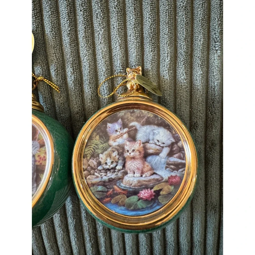 Bradford Editions pair delightful